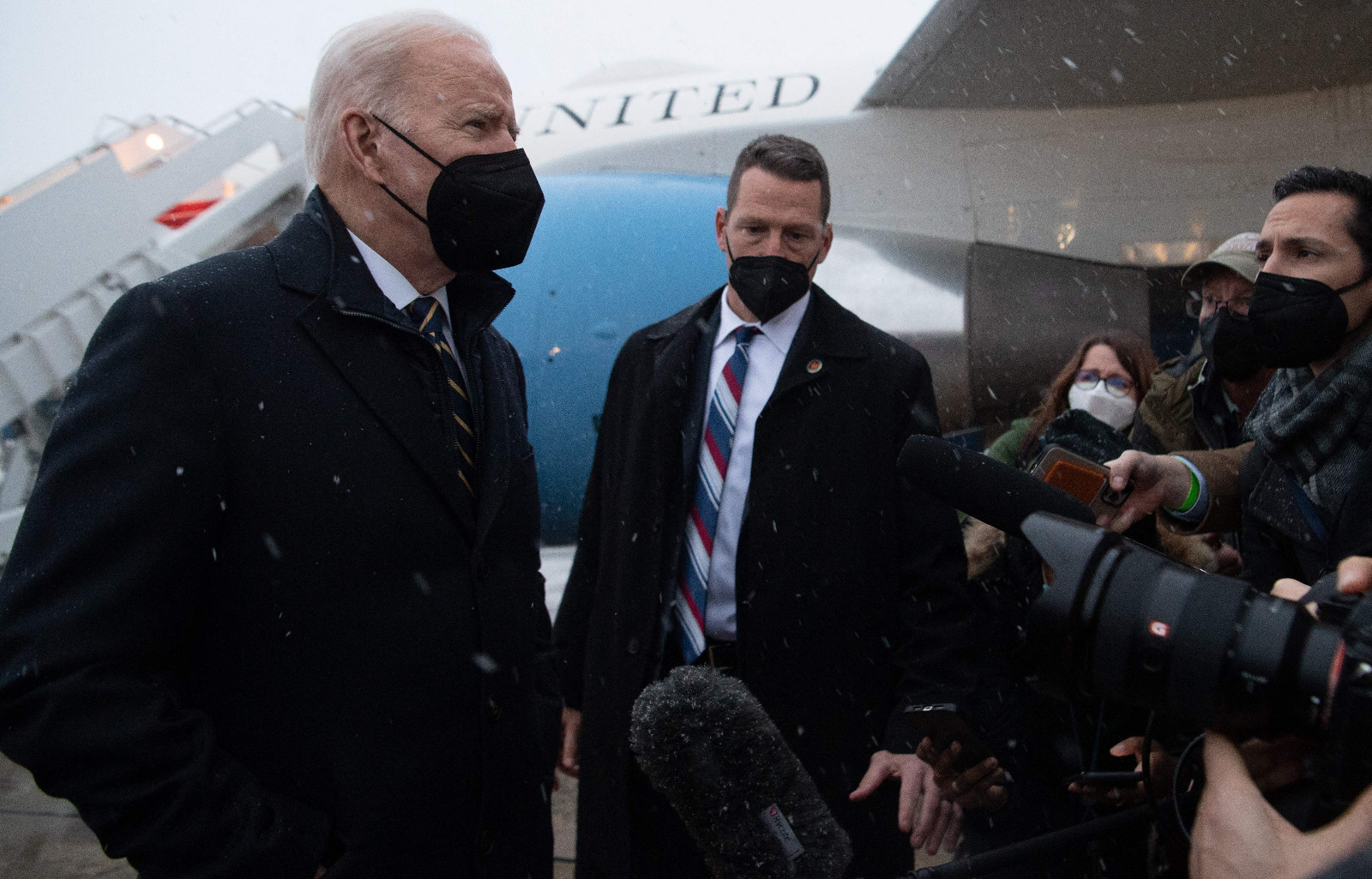 Joint Base Andrews, Maryland: US President Joe Biden speaks to the press about the situation in Ukraine, after arriving on Air Force One at Joint Base Andrews in Maryland, January 28, 2022. – AFP