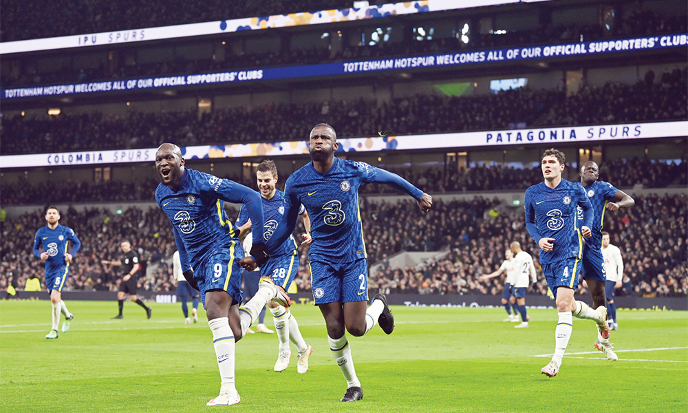 LONDON: Chelsea’s German defender Antonio Rudiger (center) celebrates scoring his team’s first goal during the second leg of the English League Cup semifinal football match between Tottenham Hotspur and Chelsea at the Tottenham Hotspur Stadium, in London on Wednesday. — AFP