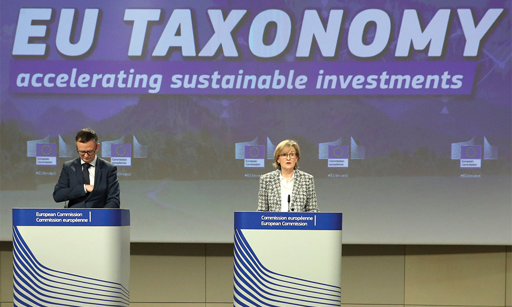 BRUSSELS: European Commissioner for Financial Stability, Financial Services and the Capital Markets Union, Mairead McGuinness (right) holds a press conference on EU Taxonomy for sustainable activities in Brussels yesterday. — AFP