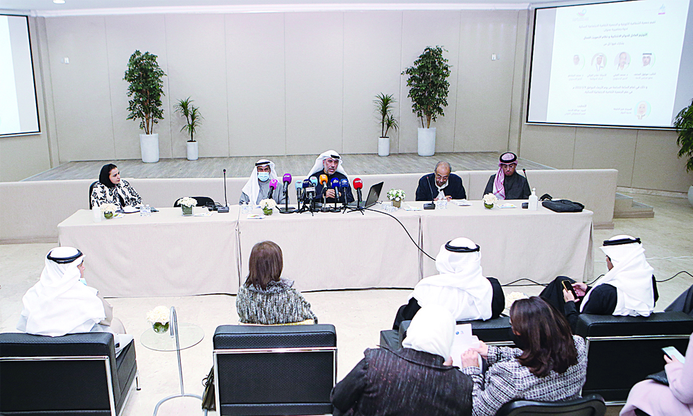 KUWAIT: The speakers are seen during the discussion panel. —Photo by Yasser Al-Zayyat