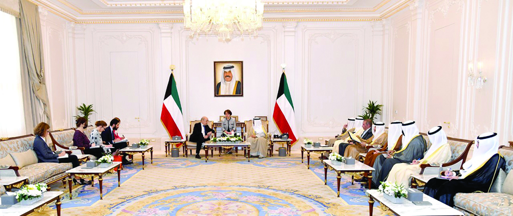 KUWAIT: His Highness the Crown Prince Sheikh Mishal Al-Ahmad Al-Jaber Al-Sabah on Tuesday received Foreign Minister Sheikh Dr Ahmad Nasser AlMohammad Al-Sabah and visiting French Minister for Europe and Foreign Affairs Jean-Yves Le Drian and his accompanying delegation at Bayan Palace. Senior officials of His Highness the Crown Prince's office and Foreign Ministry attended the meeting. - KUNA