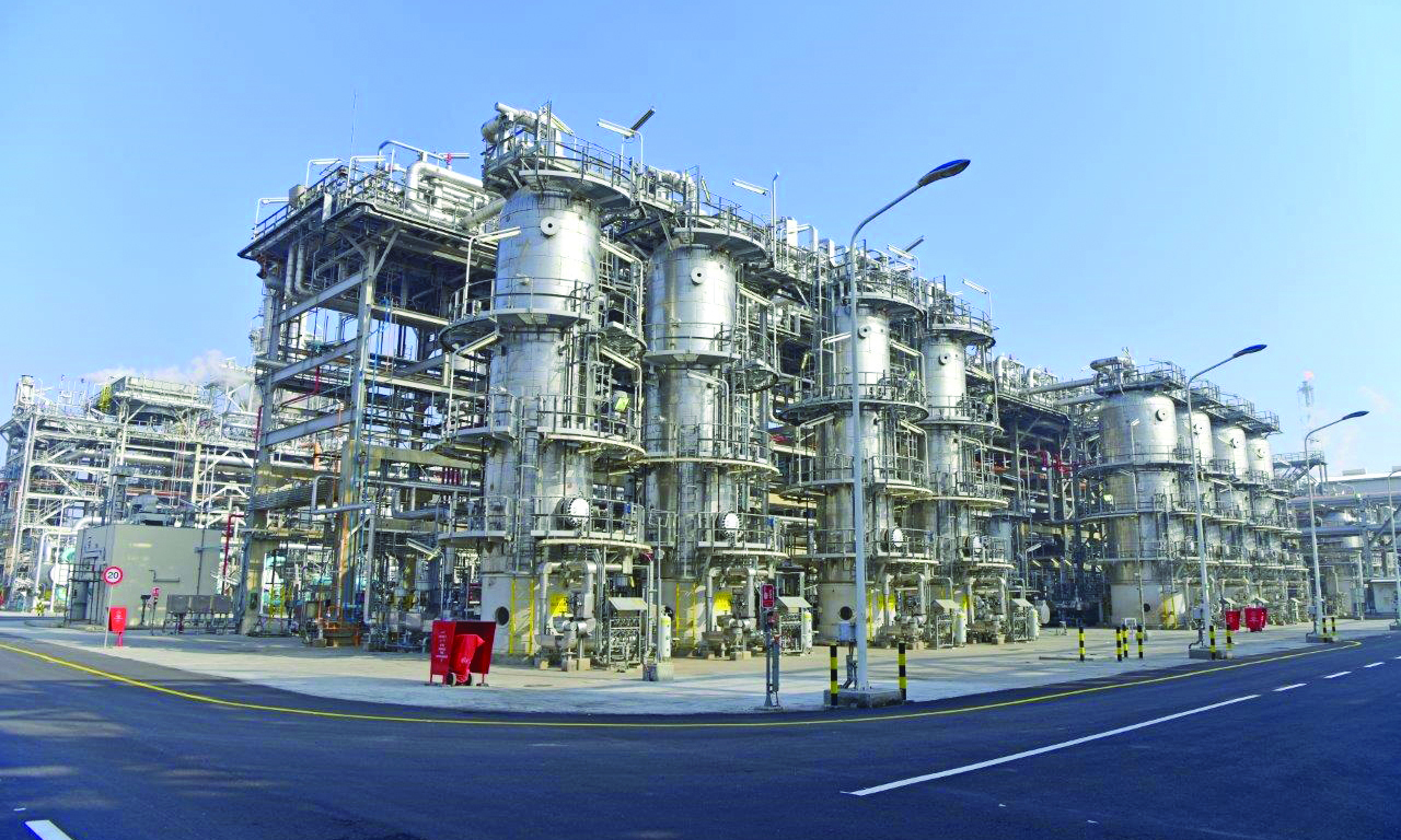 KUWAIT: The fifth liquified gas line at Mina Al-Ahmadi Refinery. - KUNAn
