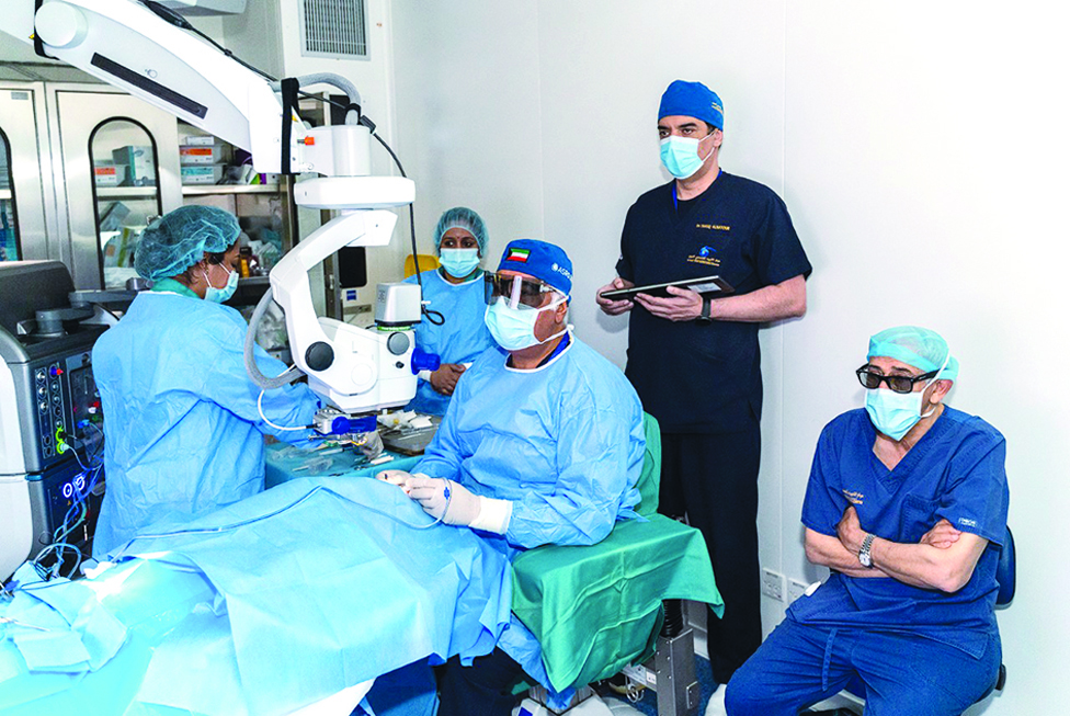 KUWAIT: Kuwaiti ophthalmologist Dr Khaled Al-Sabti performs the surgery. – KUNA photos