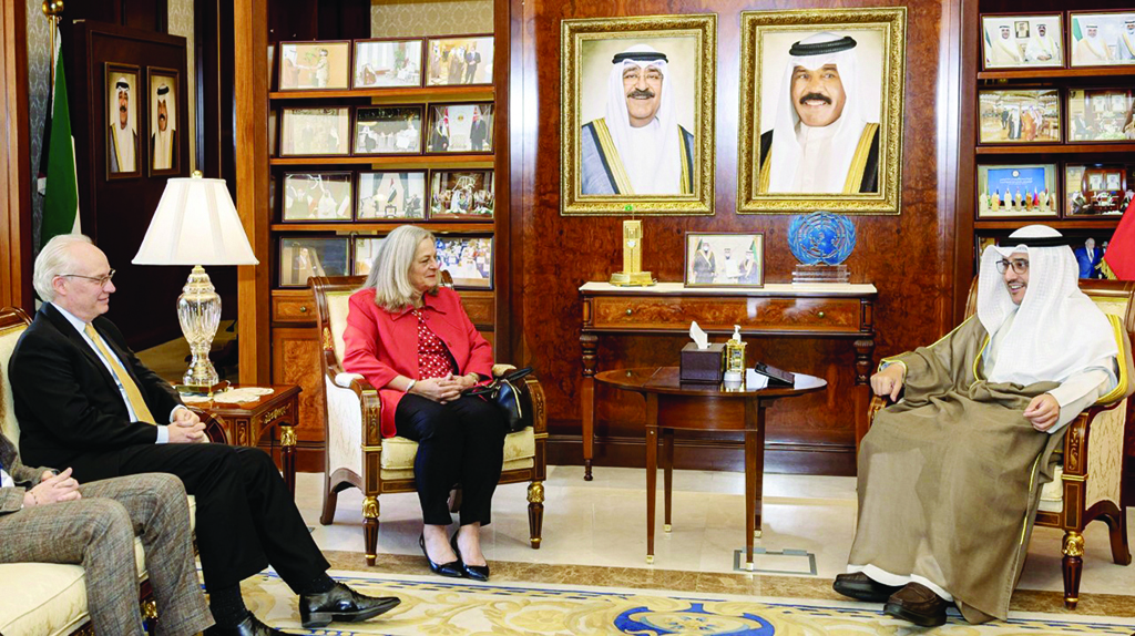 KUWAIT: Foreign Minister Sheikh Dr Ahmad Nasser Al-Mohmmad Al-Sabah (right) meets the US Special Envoy for Yemen Tim Lenderking (left).
