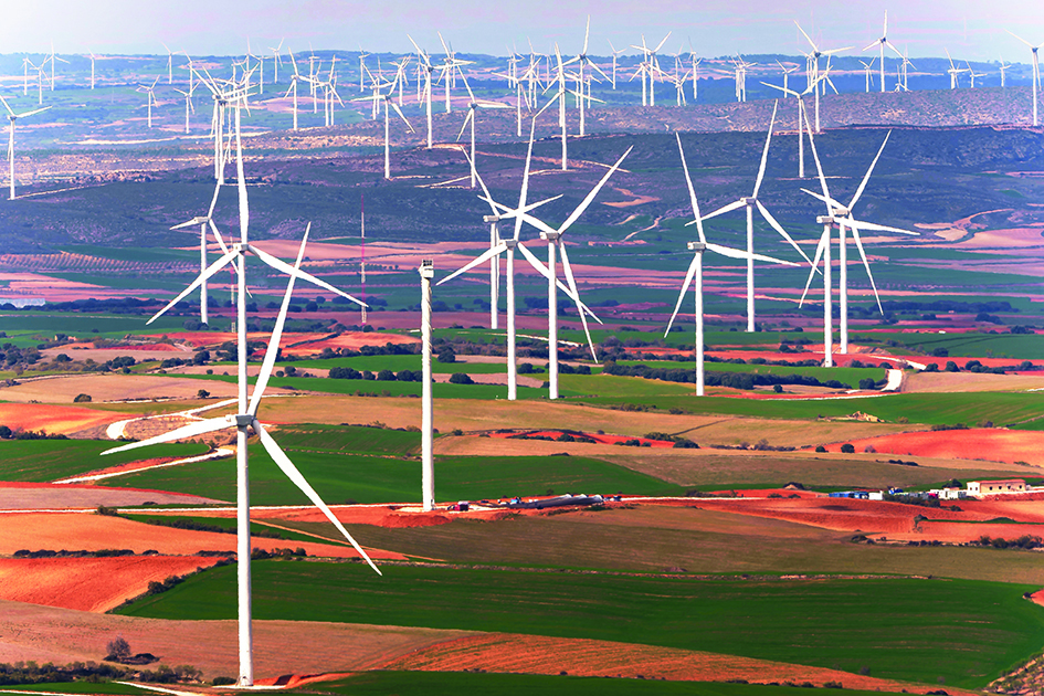 VILLAR DE LOS NAVARROS, Spain: This photograph shows wind turbines in a wind farm in Villar de los Navarros, Zaragoza province in Spain. - AFP