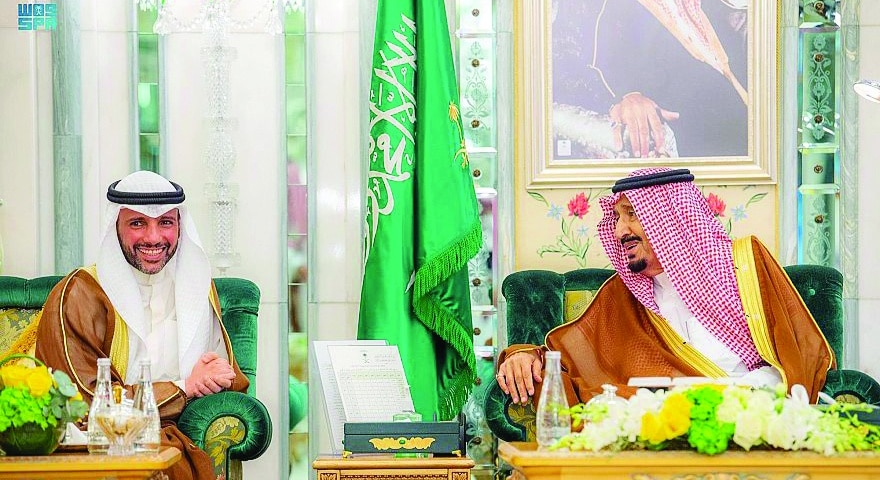 JEDDAH: Saudi Arabia's King Salman bin Abdulaziz meets Kuwait's National Assembly Speaker Marzouq Al-Ghanem at Safa Palace in Makkah. - Saudi Press Agency photos