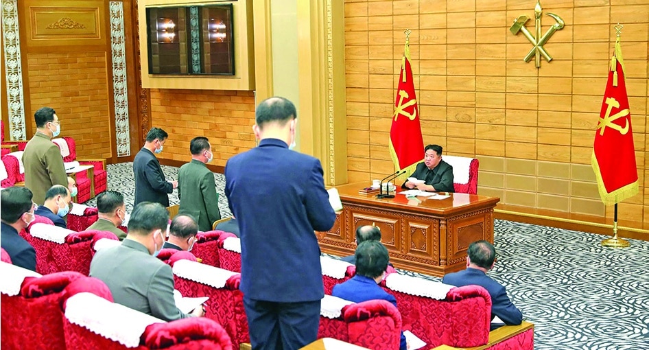 PYONGYANG: This picture taken on May 14, 2022 shows North Korean leader Kim Jong Un taking part in Workers’ Party of Korea council to check the operational status of the maximum emergency measurement to prevent the spread of COVID-19 coronavirus infection.- AFP