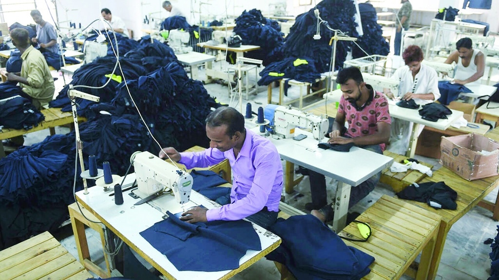 Pakistan's textile exports are set to dramatically dip as the vital sector is hobbled by a nationwide energy crisis forcing daily power cuts on factories. - AFP