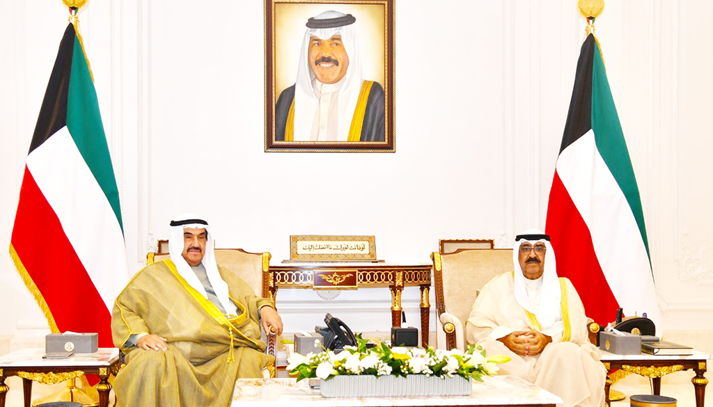 KUWAIT: His Highness the Crown Prince Sheikh Mishal Al-Ahmad Al-Jaber Al-Sabah meets His Highness Sheikh Nasser Al-Mohammad Al-Ahmad Al-Sabah. - KUNA photos