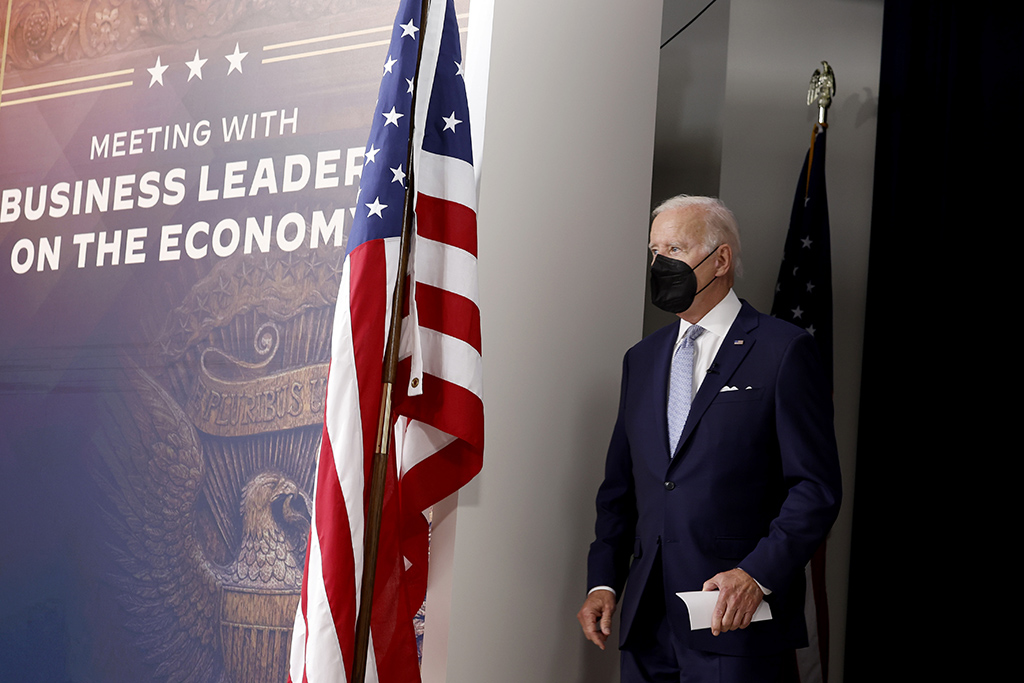 WASHINGTON: US President Joe Biden arrives to a meeting on the US Economy with CEOs and members of his Cabinet in the South Court Auditorium of the White House in Washington, DC. -- AFP
