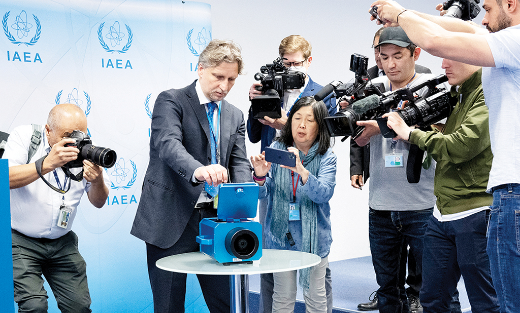 VIENNA, Austria: File photo shows photographers and TV cameramen watch a demonstration of a monitoring camera used in Iran during a press conference of Rafael Grossi, Director General of the International Atomic Energy Agency (IAEA) about the current situation in Iran at the agency's headquarters in Vienna, Austria. - AFP