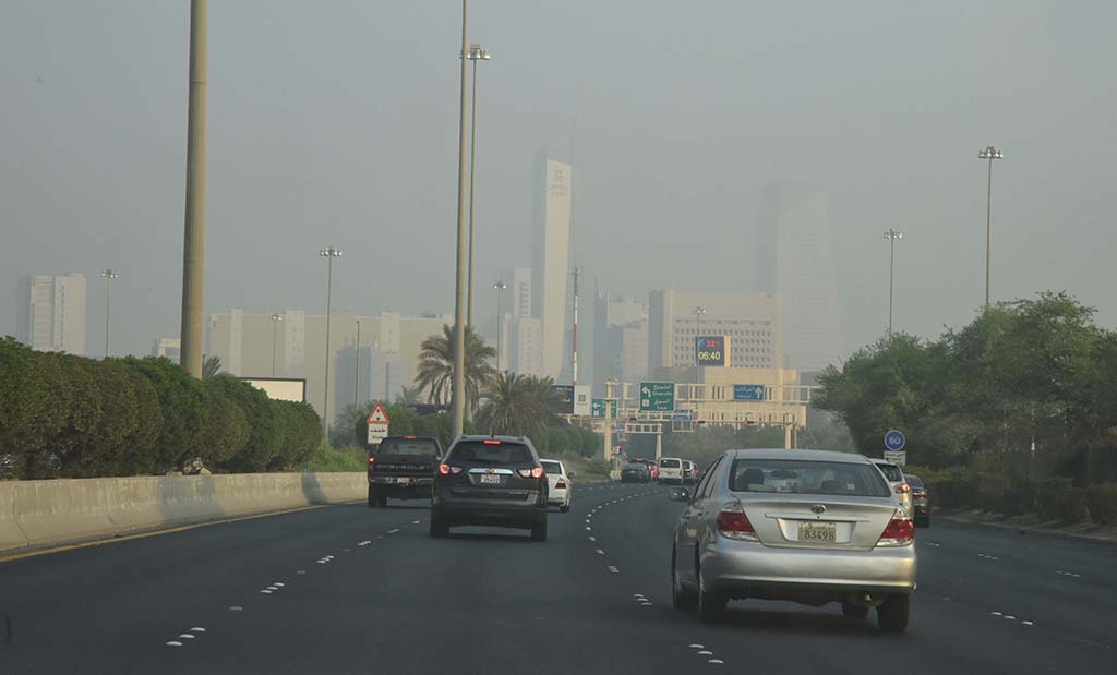 KUWAIT: Early morning fog envelops Kuwait City. - Photo by Fouad Al-Shaikh