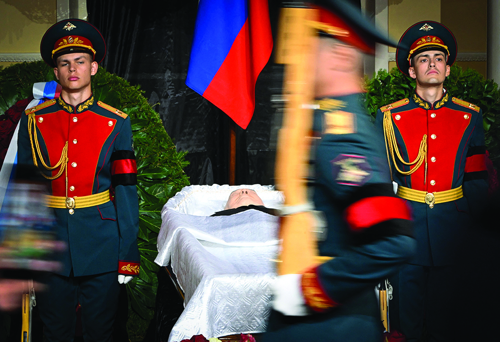 MOSCOW: Honor guards stand by the coffin of Mikhail Gorbachev, the last leader of the Soviet Union, during a memorial service at the Column Hall of the House of Unions on Sept 3, 2022. - AFP