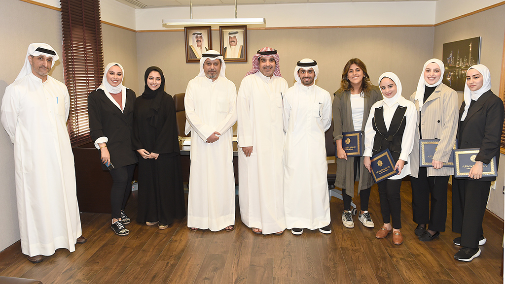KUWAIT: KUNA honors students who participated in the 7th edition of its training program. - KUNA