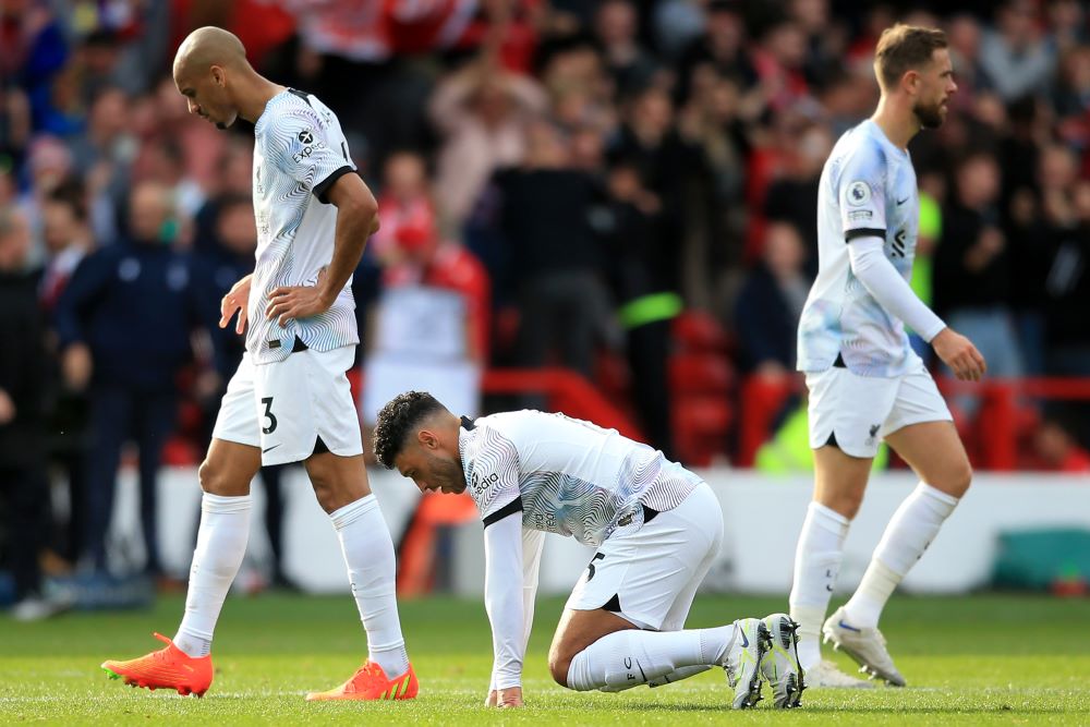 Nottingham: Liverpool players react to their defeat after the English Premier League football match against Nottingham Forest at The City Ground in Nottingham, central England, on October 22, 2022. - AFP