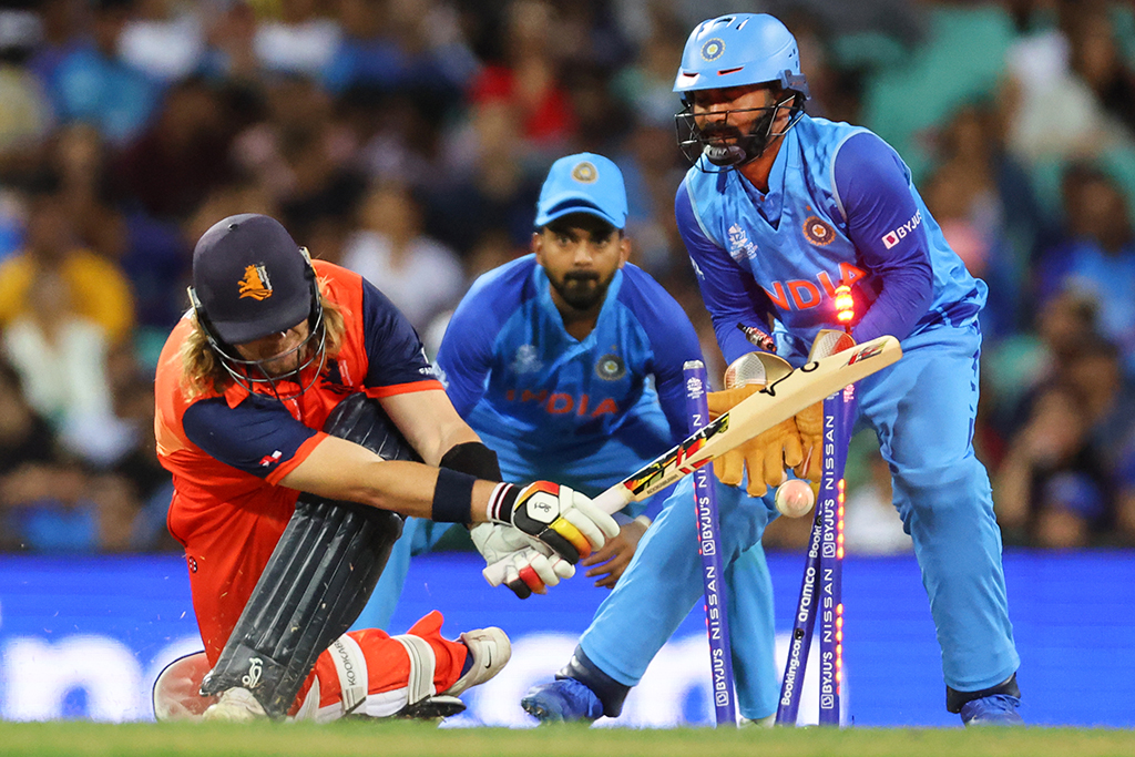SYDNEY: Netherlands' Max O'Dowd is bowled during the ICC men's Twenty20 World Cup 2022 cricket match between India and Netherlands at the Sydney Cricket Ground in Sydney. - AFP