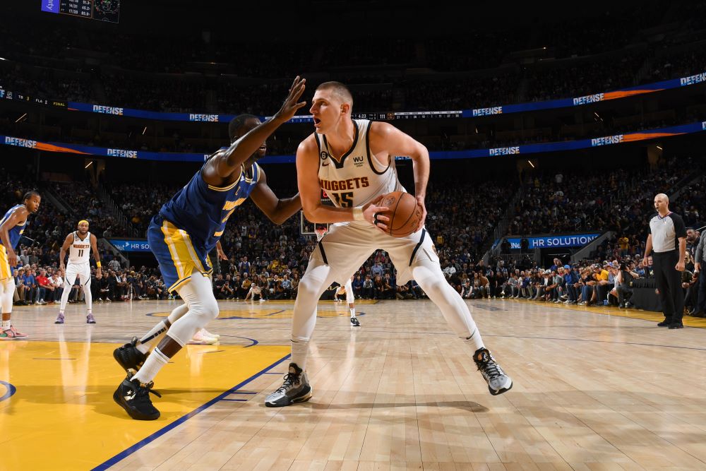 SAN FRANCISCO: Nikola Jokic #15 of the Denver Nuggets dribbles the ball during the game against the Golden State Warriors on October 21, 2022 at Chase Center in San Francisco, California. 
