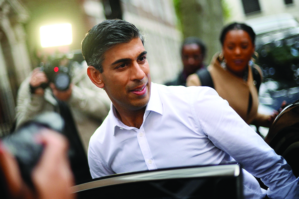 LONDON: Britain's former chancellor of the exchequer, Conservative MP Rishi Sunak, leaves an office on Oct 23, 2022. - AFP
