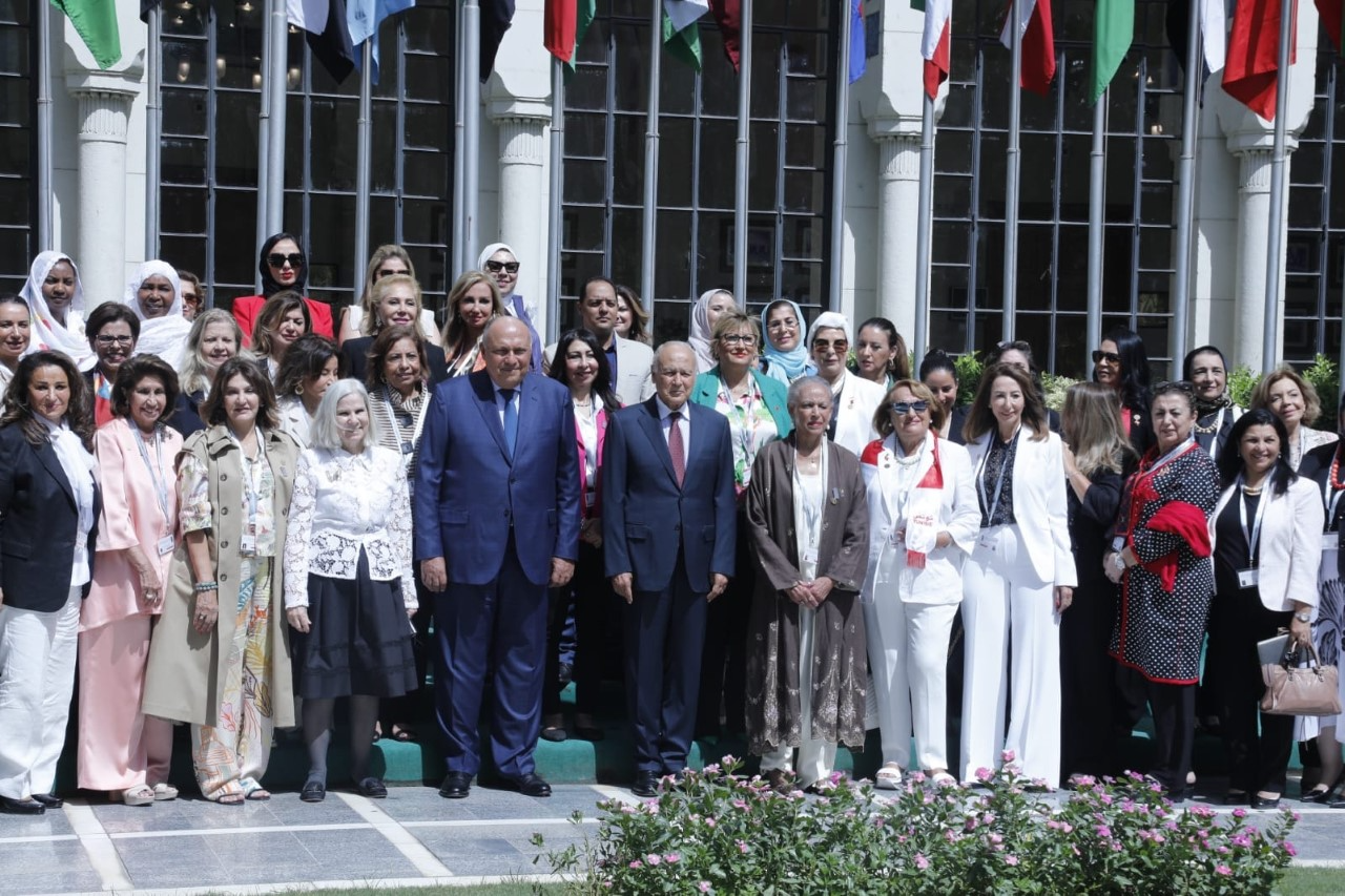 Members and officials of the Arab Businesswomen Council. n