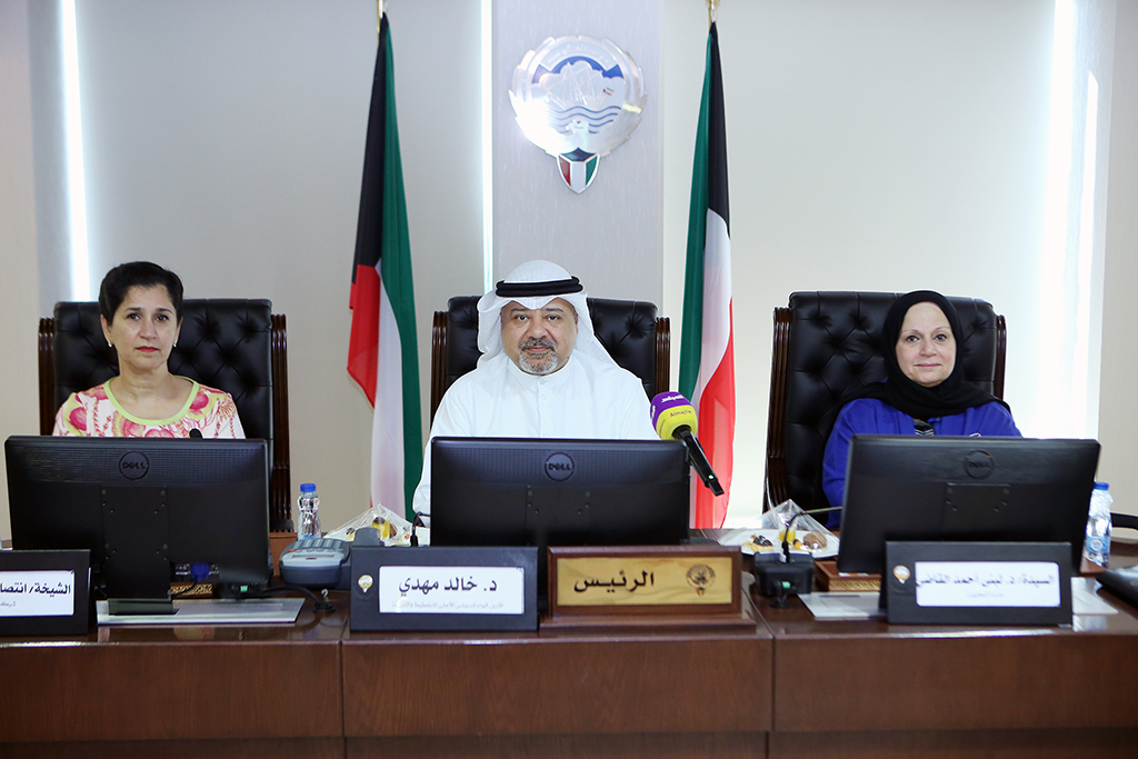 KUWAIT: (From left) Sheikha Intisar Al-Sabah, Khaled Mahdi and Lubna Al-Qadi.