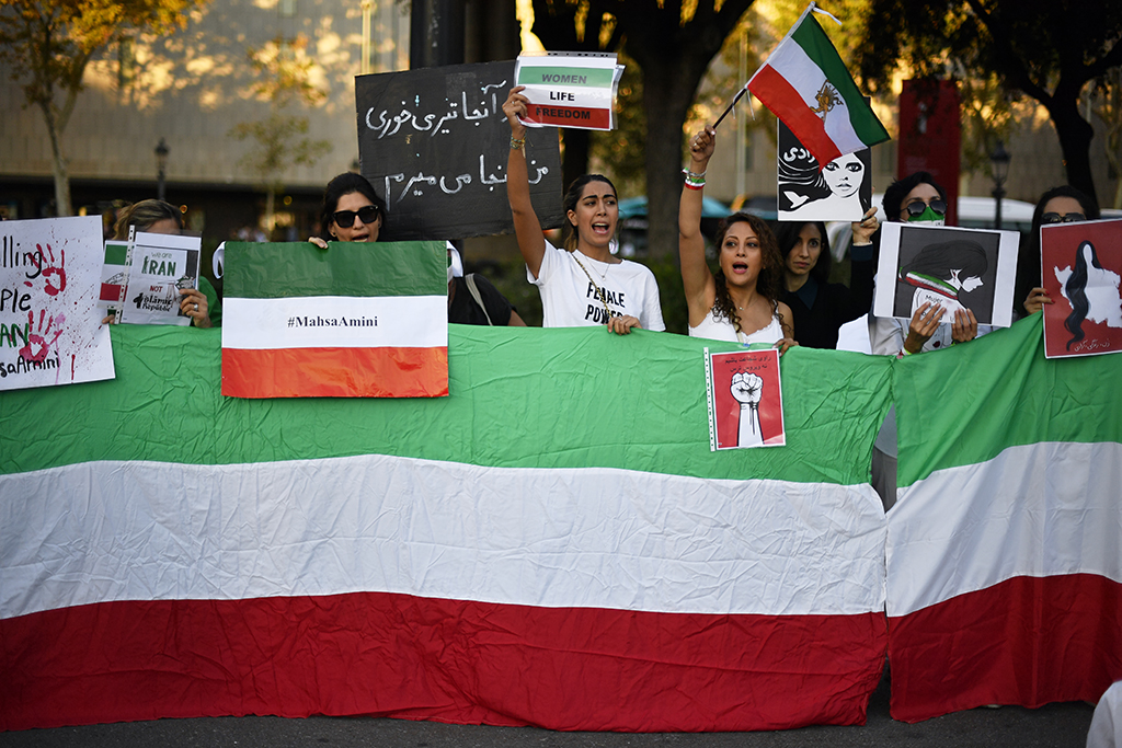 BARCELONA, Spain: Protesters take part in a demonstration in support of Iranian women in Barcelona following the death of Kurdish Iranian woman Mahsa Amini in Iran. – AFP