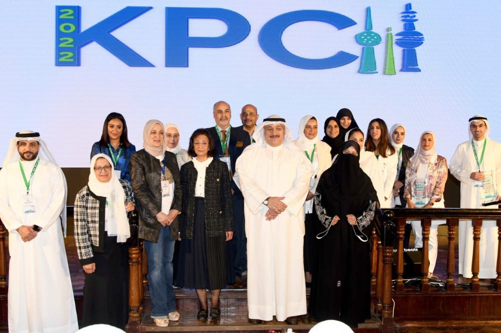 KUWAIT: Minister of Health Dr Ahmad Al-Awadhi with the honored guests. - KUNA