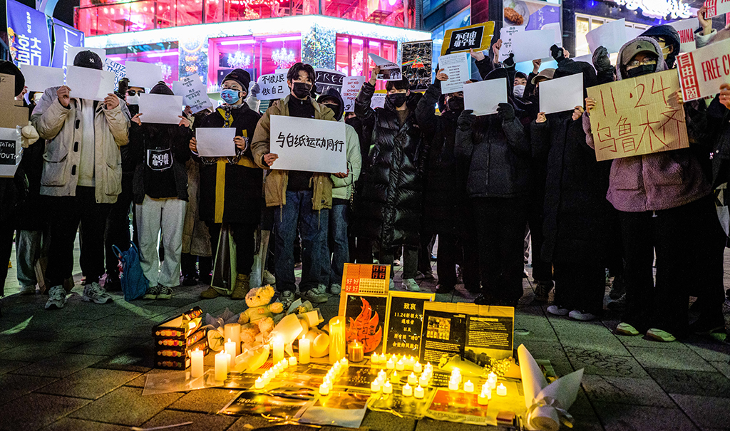 SEOUL, South Korea: A group of protesters hold a gathering in Seoul on November 30, 2022, in support of demonstrations held in China over Beijing's COVID-19 restrictions. – AFP
