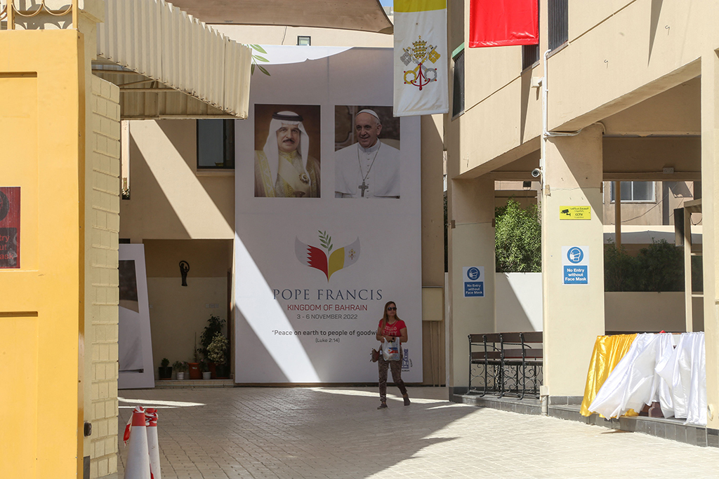 MANAMA: A poster bearing the images of Bahrain's King Hamad bin Isa Al-Khalifa and Pope Francis is displayed at the Sacred Heart Church on Oct 7, 2022, ahead of a visit by Pope Francis. – AFP