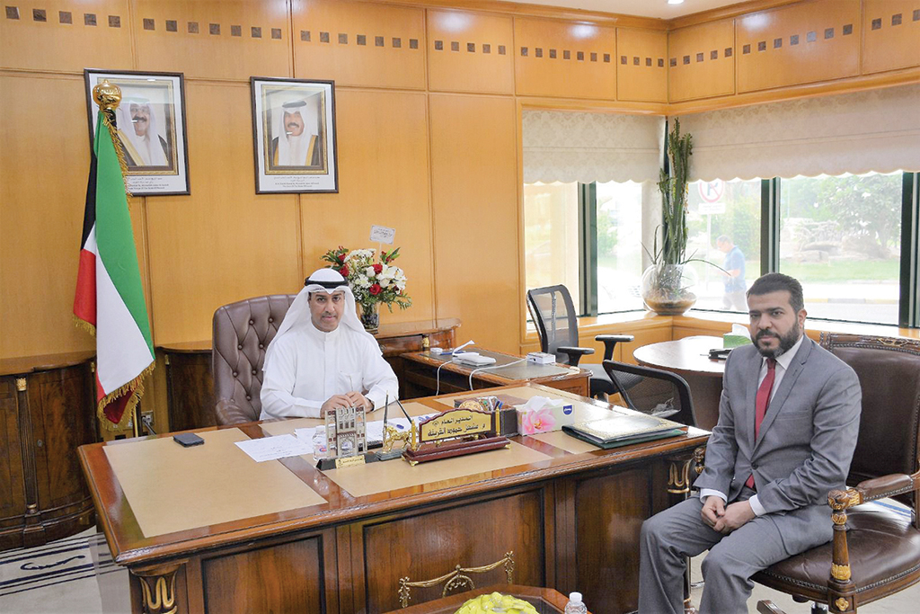 KUWAIT: PAAAFR Director General Mishal Al-Qraifah meets AOAD regional bureau's acting Chairperson Drara Al-Mustafa. - KUNA