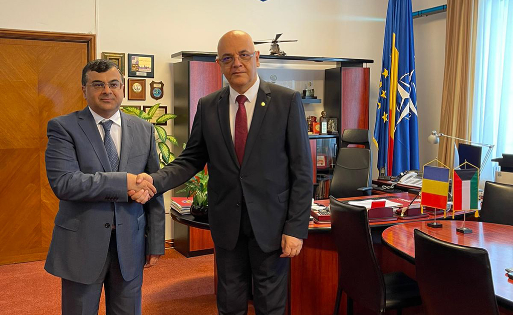 Kuwaiti Ambassador to Romania Talal Al-Hajri with Secretary of State in the Ministry of Internal Affairs and Head of the Department of Emergency Situations Dr Raed Arafat. - KUNA
