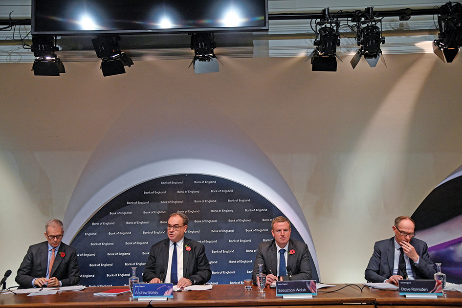 LONDON: (Left to right) Bank of England Deputy Governor Ben Broadbent, Bank of England Governor Andrew Bailey, Bank of England Secretary Sebastian Walsh and Bank of England Deputy Governor for Markets and Banking, Dave Ramsden address the media on the Monetary Policy Report at the Bank of England, in London, on November 3, 2022. – AFP