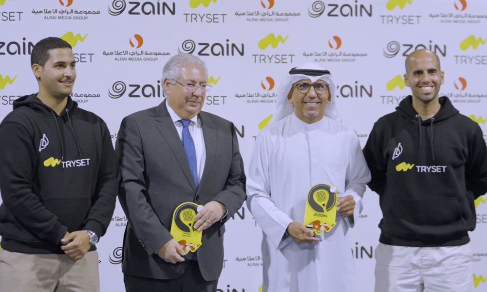 Zain awarded winners with presence of Egyptian ambassador.