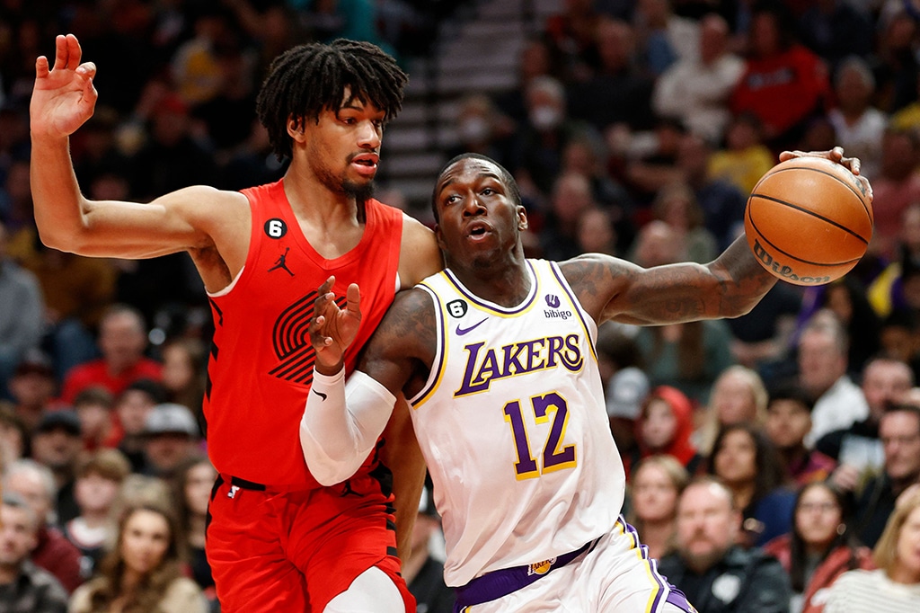 PORTLAND: Shaedon Sharpe of the Portland Trail Blazers defends against Kendrick Nunn of the Los Angeles Lakers at Moda Center on Jan 22, 2023. – AFP