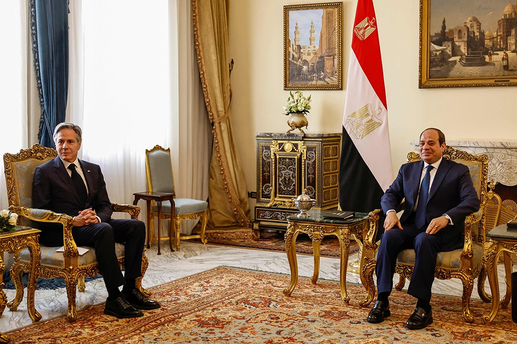 CAIRO: US Secretary of State Antony Blinken meets Egyptian President Abdel Fattah Al-Sisi at Al-Ittihadiya presidential palace on Jan 30, 2023. – AFP