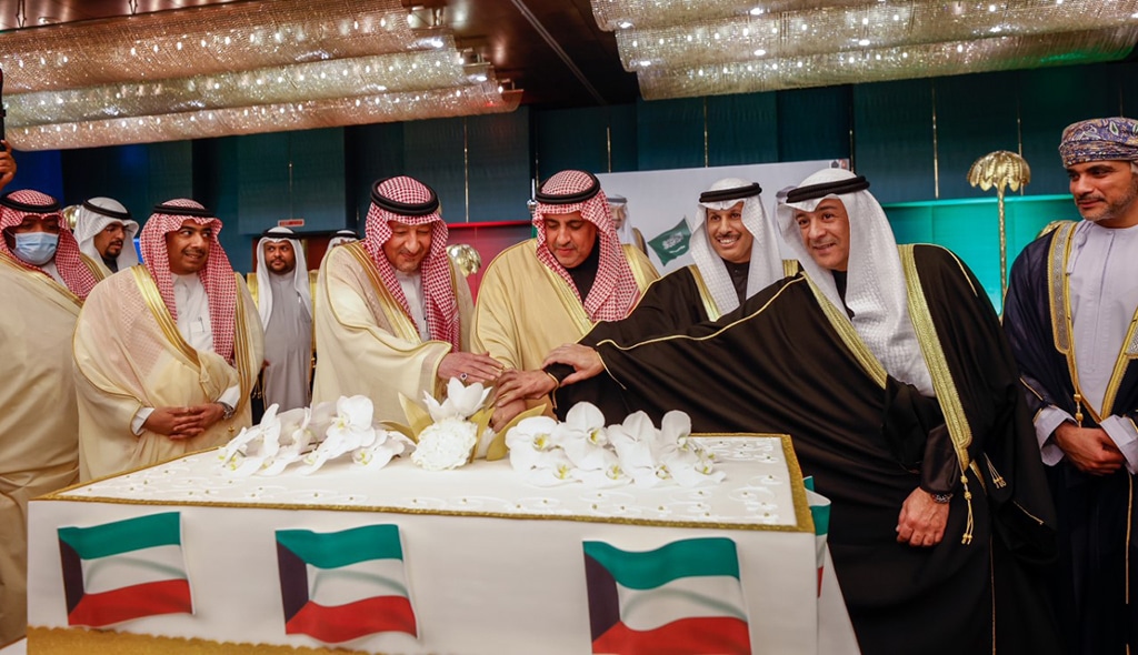 Kuwait Embassy in Saudi Arabia celebrates national holidays. — KUNA photos