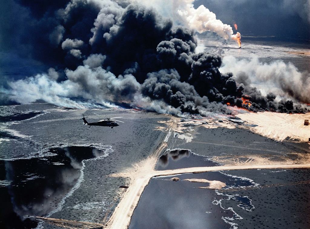 KUWAIT: The Iraqi invaders set around 737 oil wells on fire before retreating from Kuwait in 1991, leaving behind one of the worst environmental disasters in recent memory. n