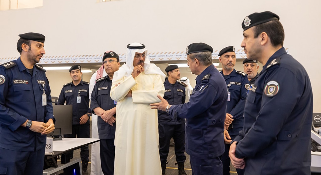 KUWAIT: His Highness the Prime Minister Sheikh Ahmad Nawaf Al-Ahmad Al-Sabah visited the Ministry of Interior (MoI) Crisis and Disaster Response Center on Wednesday. - KUNA