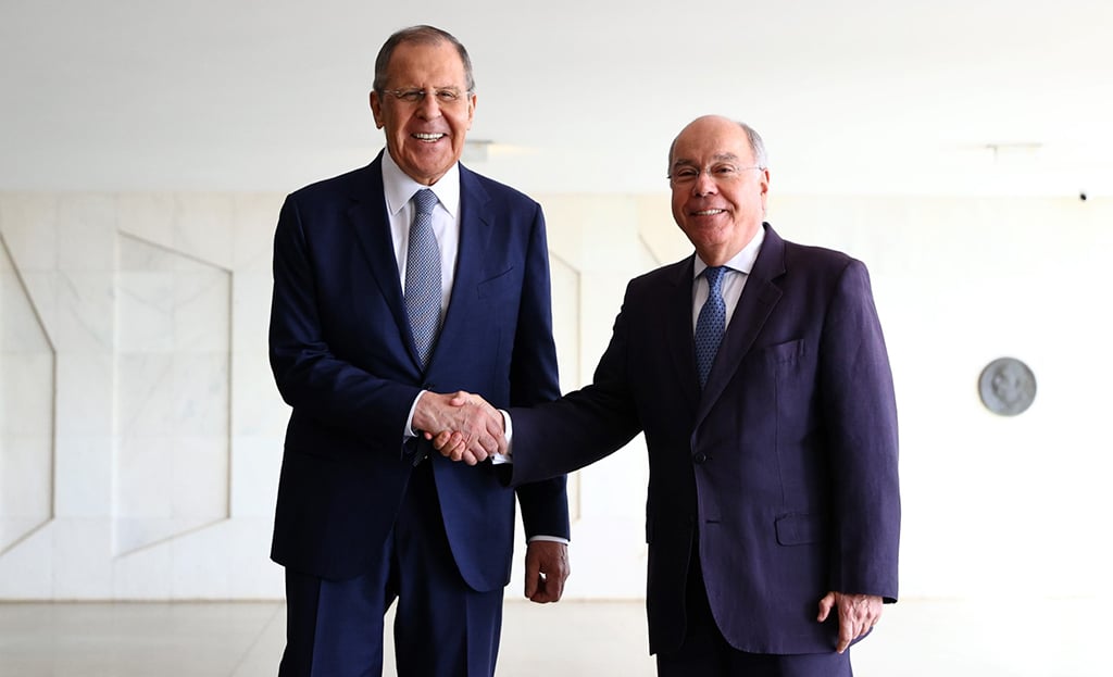 BRASILIA: Russian Foreign Minister Sergei Lavrov meets with his Brazilian counterpart Mauro Vieira at Itamaraty Palace in Brasilia on April 17, 2023. – AFP