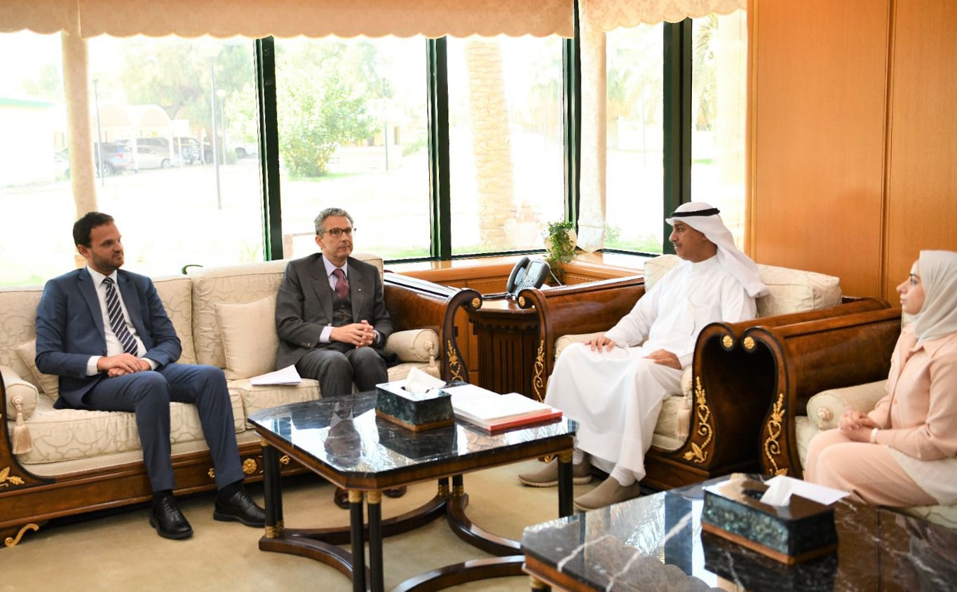 KUWAIT: Acting Director-General of the Public Authority for Agricultural nAffairs and Fish Resources, Meshaal Al-Qurayfa (center right) meets with Italian Ambassador Carlo Balduccin(center left) in the presence of other senior officials. — KUNA