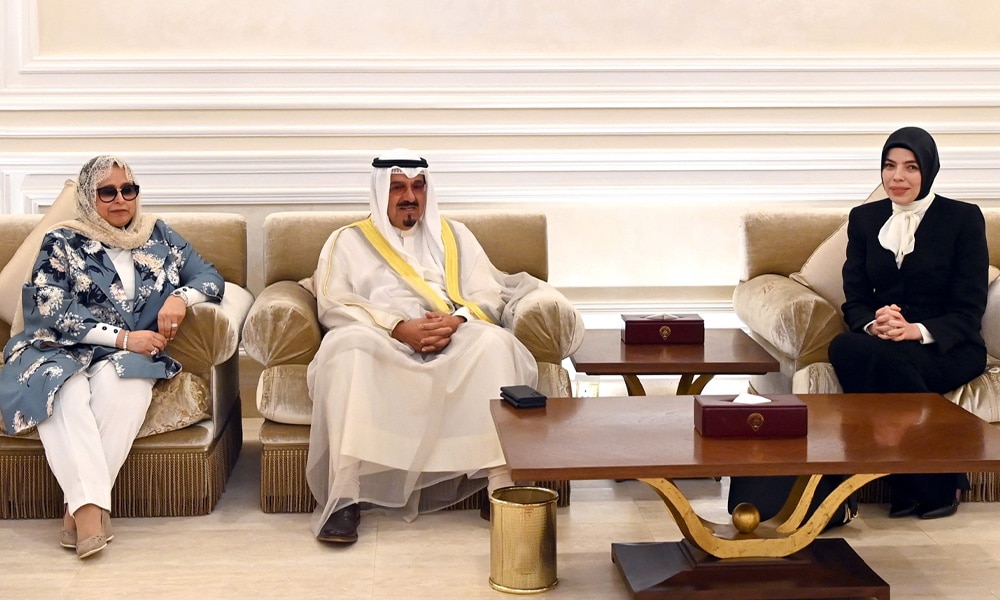Representative of Kuwait Amir and Crown Prince, head of Crown Prince Diwan departs to Jordan