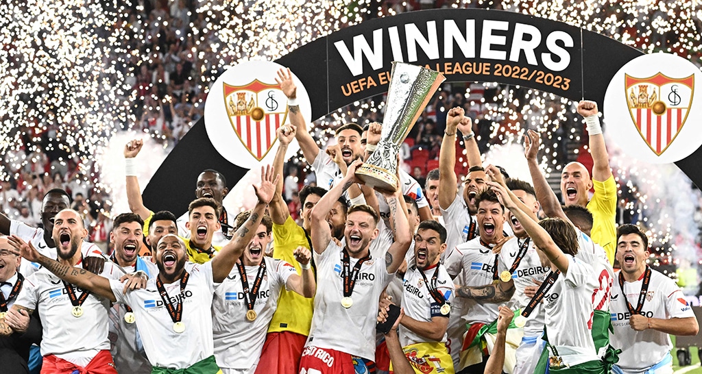 BUDAPEST: Sevilla’s players celebrate with the trophy after winning the UEFA Europa League final football match between Sevilla FC and AS Roma in Budapest, Hungary on May 31, 2023. – AFP