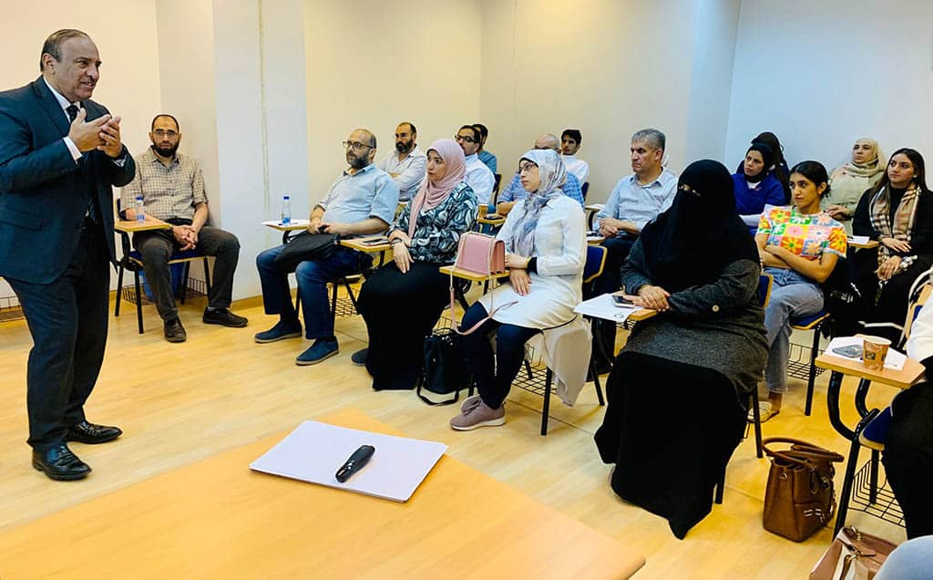 KUWAIT: Nurses listen to a lecture on communicating with cancer patients as part of the CAN training program.