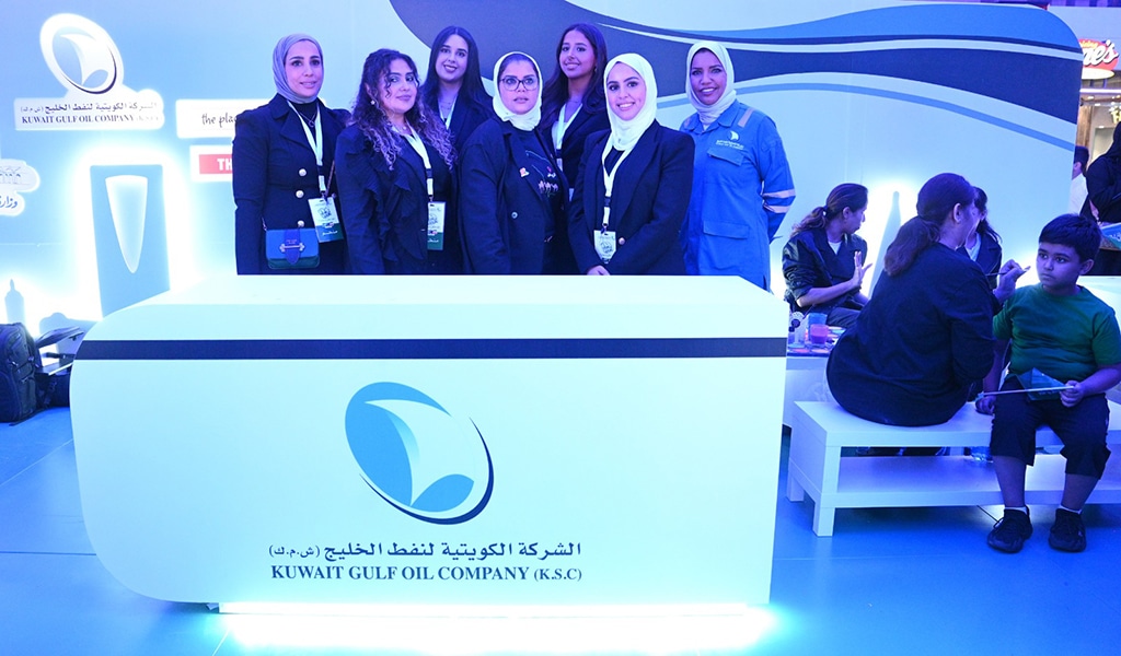 A group photo of KGOC team.